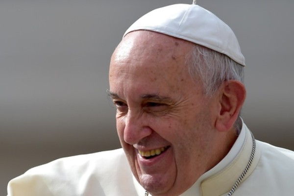 Papież do młodych w podkaście Radia Watykańskiego: patrzcie na Boga